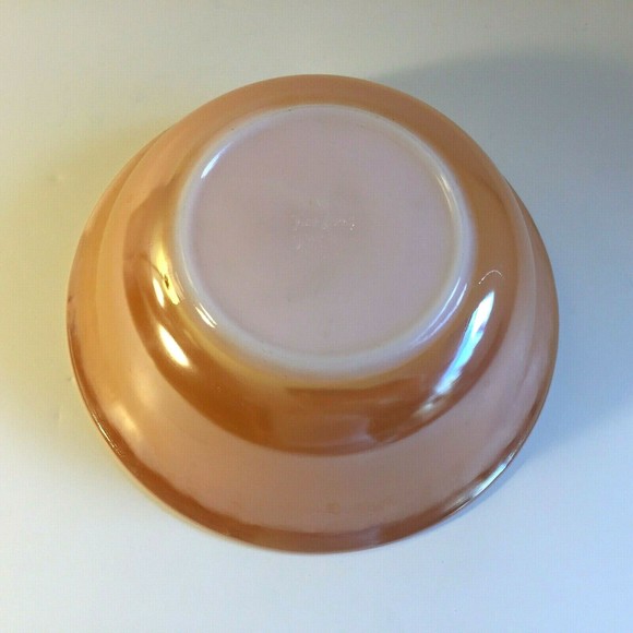Vintage Fire King Peach Luster Laurel Leaf 8"  Serving Bowl - Picture 3 of 9